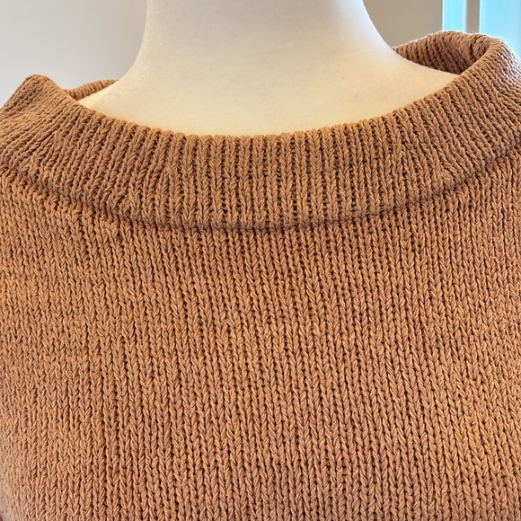 Talbot’s Tan Short Sleeve Sweater - Picture 3 of 8
